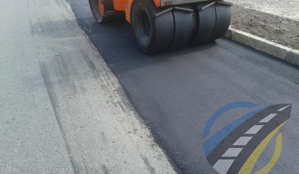 ukladka asfalta3-min