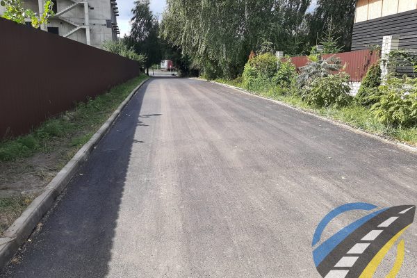 211-asfaltirovanie-na-dache-min