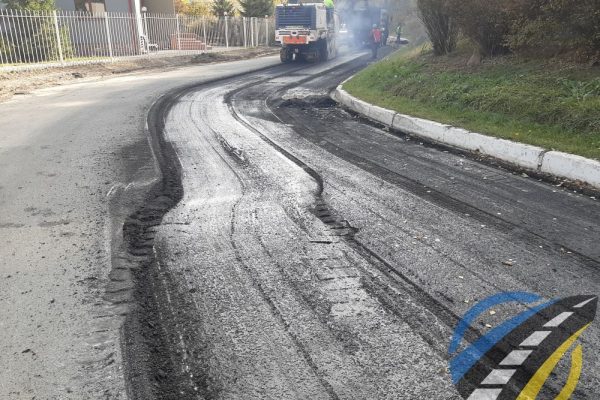 ukladka-asfalta-doroga451-min